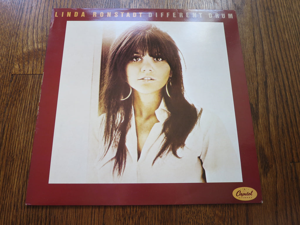 Linda Ronstadt - Different Drum - LP UK Vinyl Album Record Cover