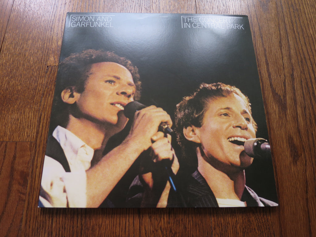 Simon and Garfunkel - The Concert In Central Park - LP UK Vinyl Album Record Cover