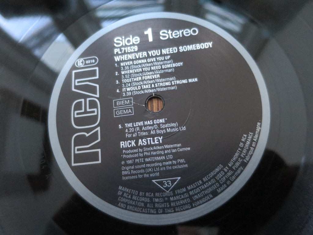 Rick Astley - Whenever You Need Somebody 2two - LP UK Vinyl Album Record Label Closeup