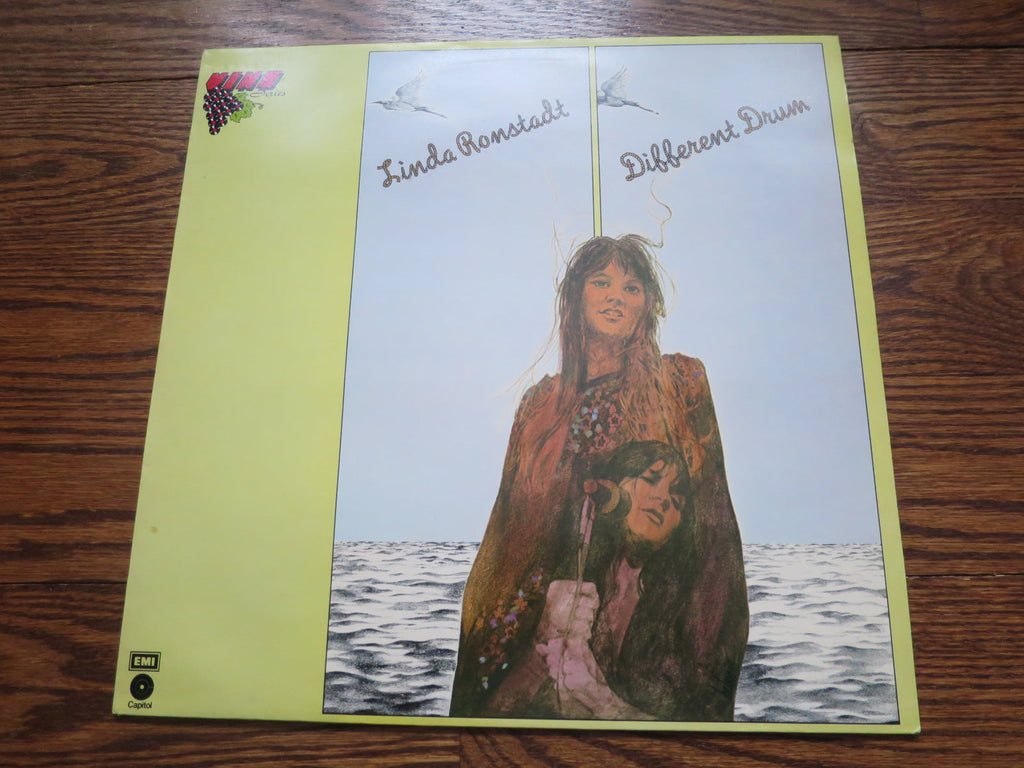 Linda Ronstadt - Different Drum - LP UK Vinyl Album Record Cover