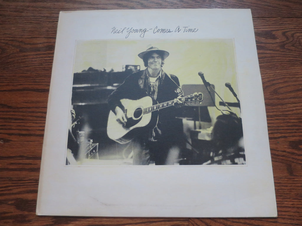 Neil Young - Comes A Time - LP UK Vinyl Album Record Cover
