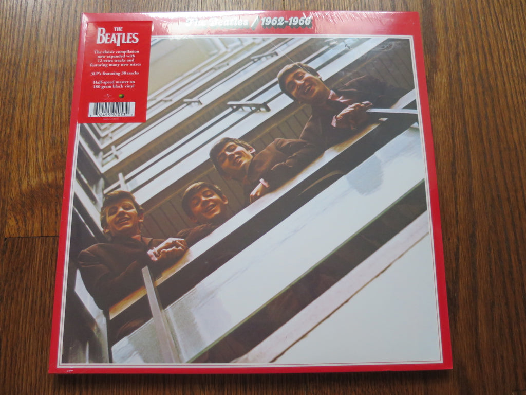 The Beatles - Red Album 1962-1966 (triple LP reissue) - LP UK Vinyl Album Record Cover