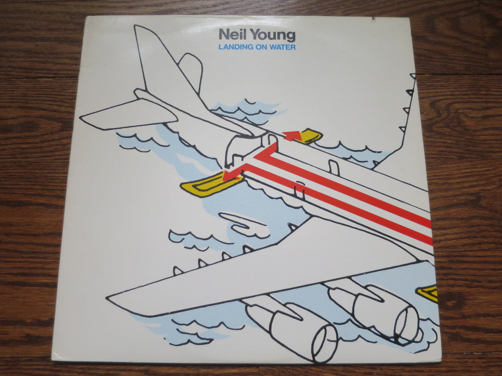 Neil Young - Landing On Water - LP UK Vinyl Album Record Cover