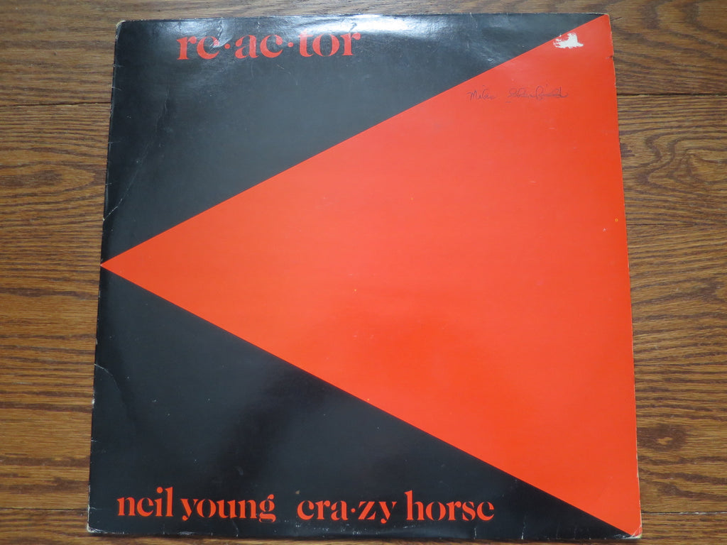 Neil Young - Reactor 2two - LP UK Vinyl Album Record Cover