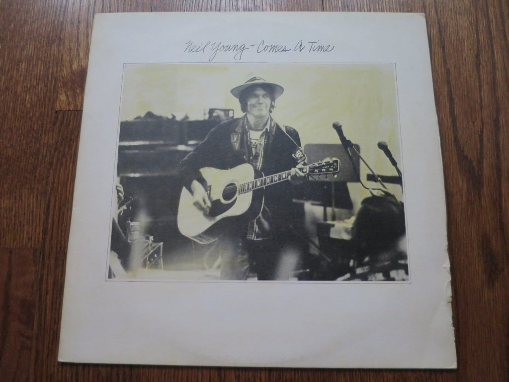 Neil Young - Comes A Time 4four - LP UK Vinyl Album Record Cover