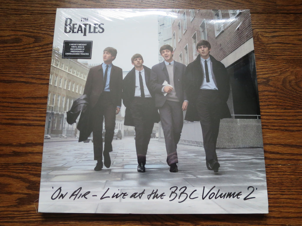 The Beatles - On Air - Live At The BBC Volume 2 - LP UK Vinyl Album Record Cover