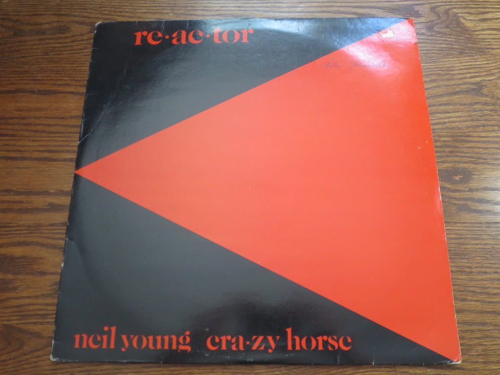 Neil Young & Crazy Horse - Re·ac·tor 3three - LP UK Vinyl Album Record Cover