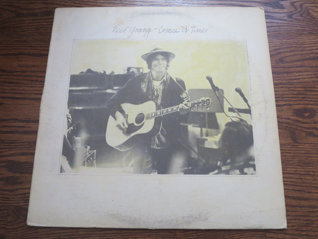 Neil Young - Comes A Time 3three - LP UK Vinyl Album Record Cover
