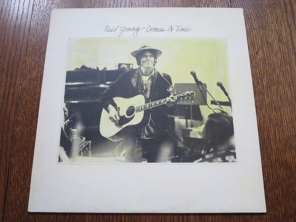 Neil Young - Comes A Time - LP UK Vinyl Album Record Cover