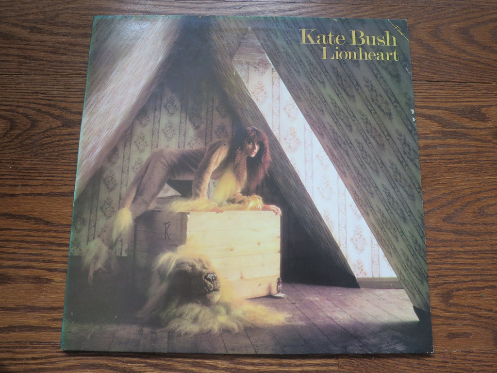 Kate Bush - Lionheart 3three - LP UK Vinyl Album Record Cover