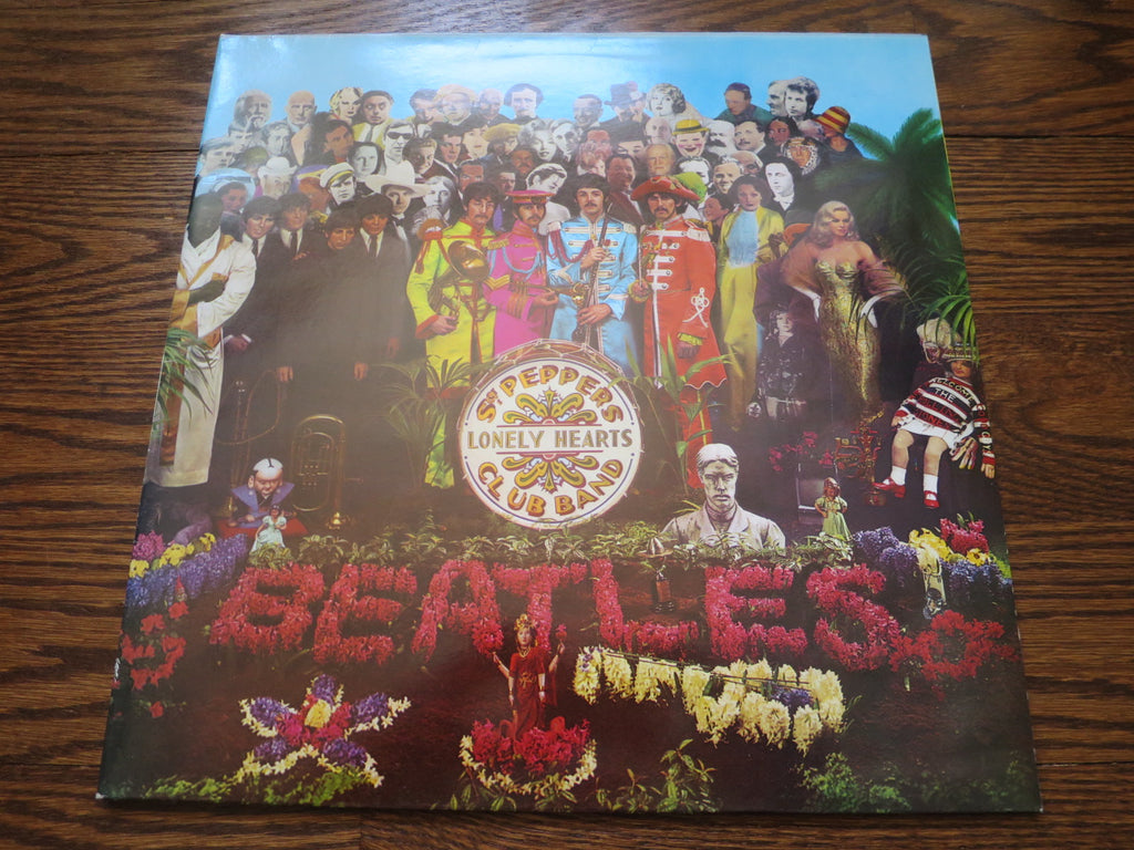 The Beatles - Sgt. Pepper (reissue) 3three - LP UK Vinyl Album Record Cover