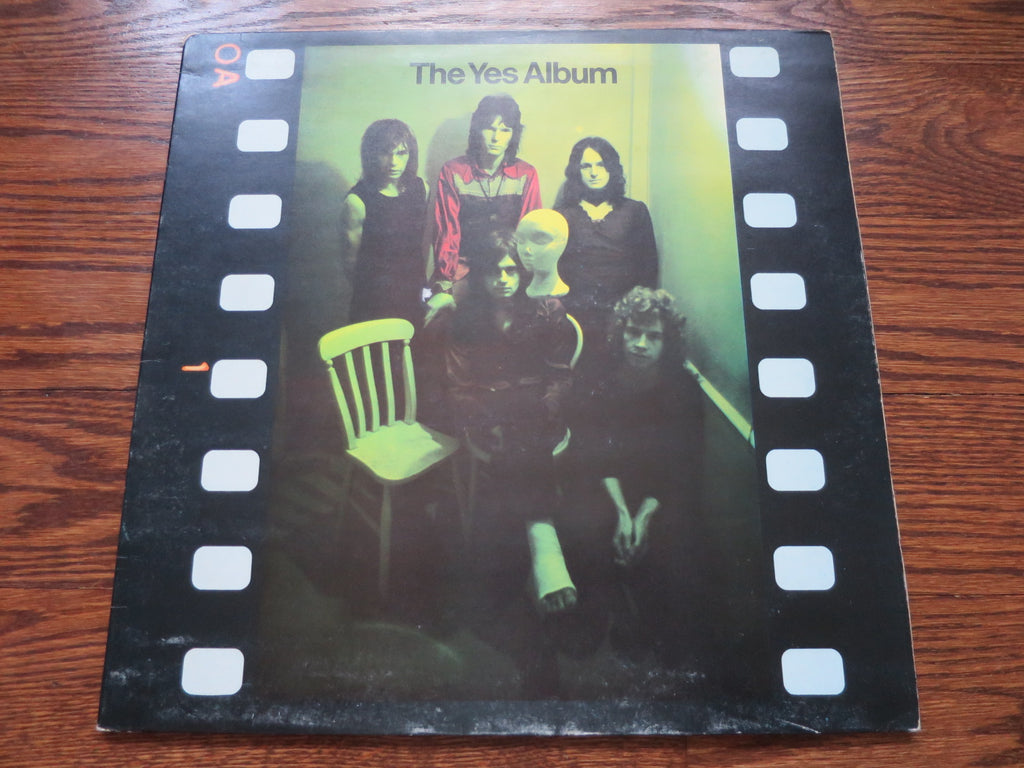 Yes - The Yes Album 3three - LP UK Vinyl Album Record Cover