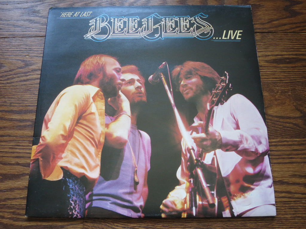 Bee Gees - Hetre At Last…Live - LP UK Vinyl Album Record Cover