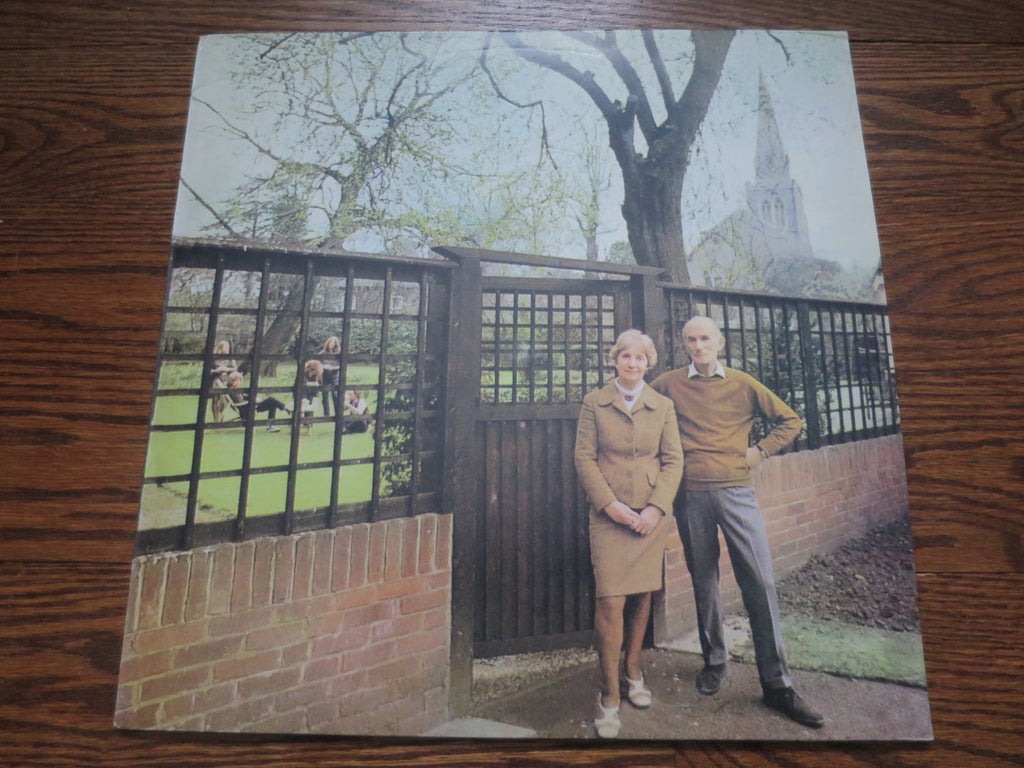 Fairport Convention - Unhalfbricking (reissue) - LP UK Vinyl Album Record Cover