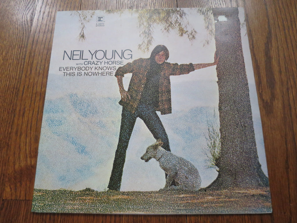 Neil Young - Everybody Knows This Is Nowhere - LP UK Vinyl Album Record Cover