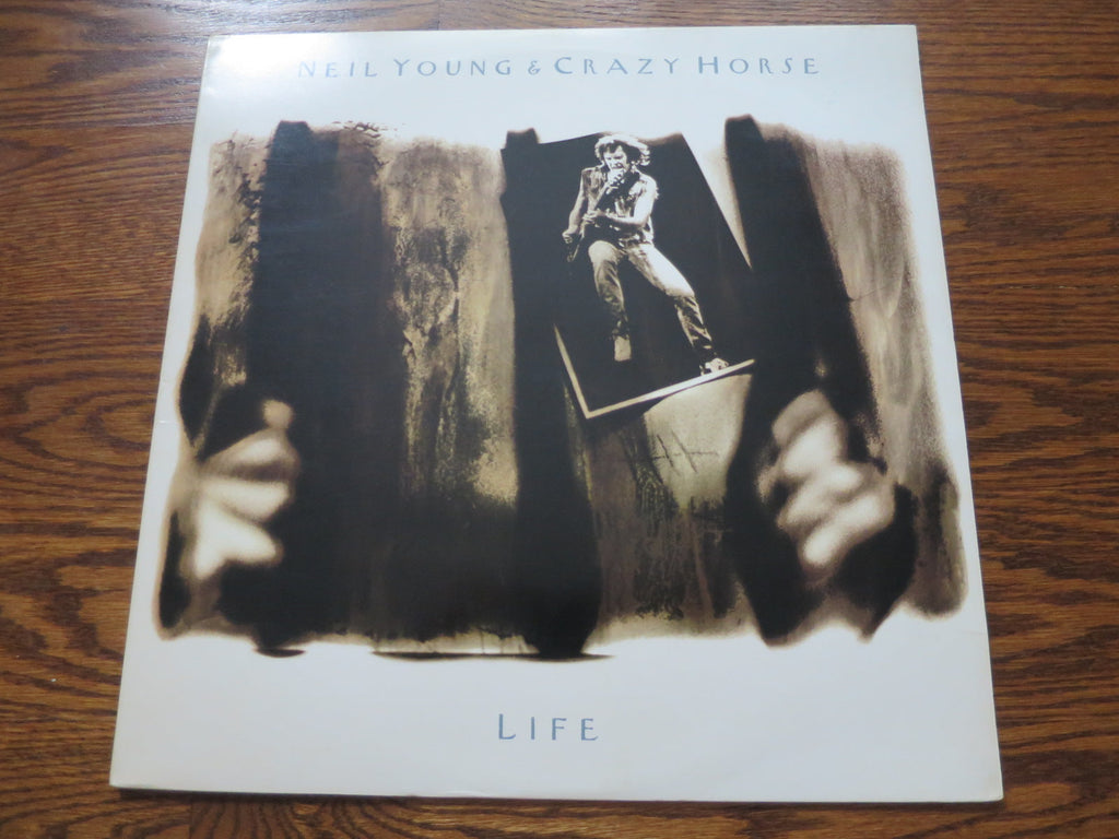 Neil Young & Crazy Horse - Life - LP UK Vinyl Album Record Cover