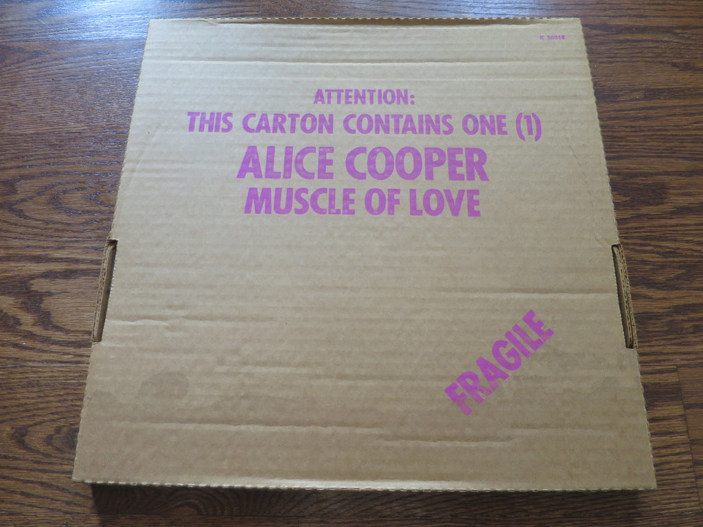 Alice Cooper - Muscle Of Love - LP UK Vinyl Album Record Cover