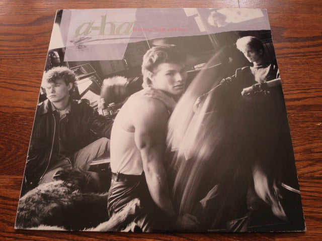 a-ha - Hunting High And Low - LP UK Vinyl Album Record Cover