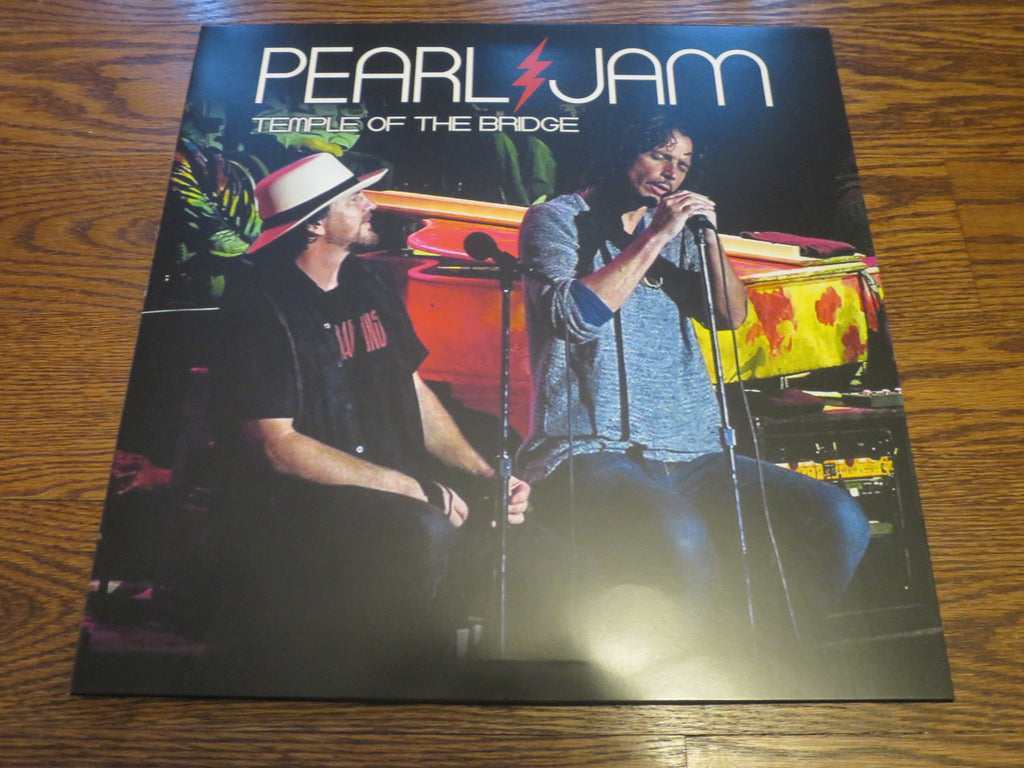 Pearl Jam - Temple Of The Bridge - LP UK Vinyl Album Record Cover